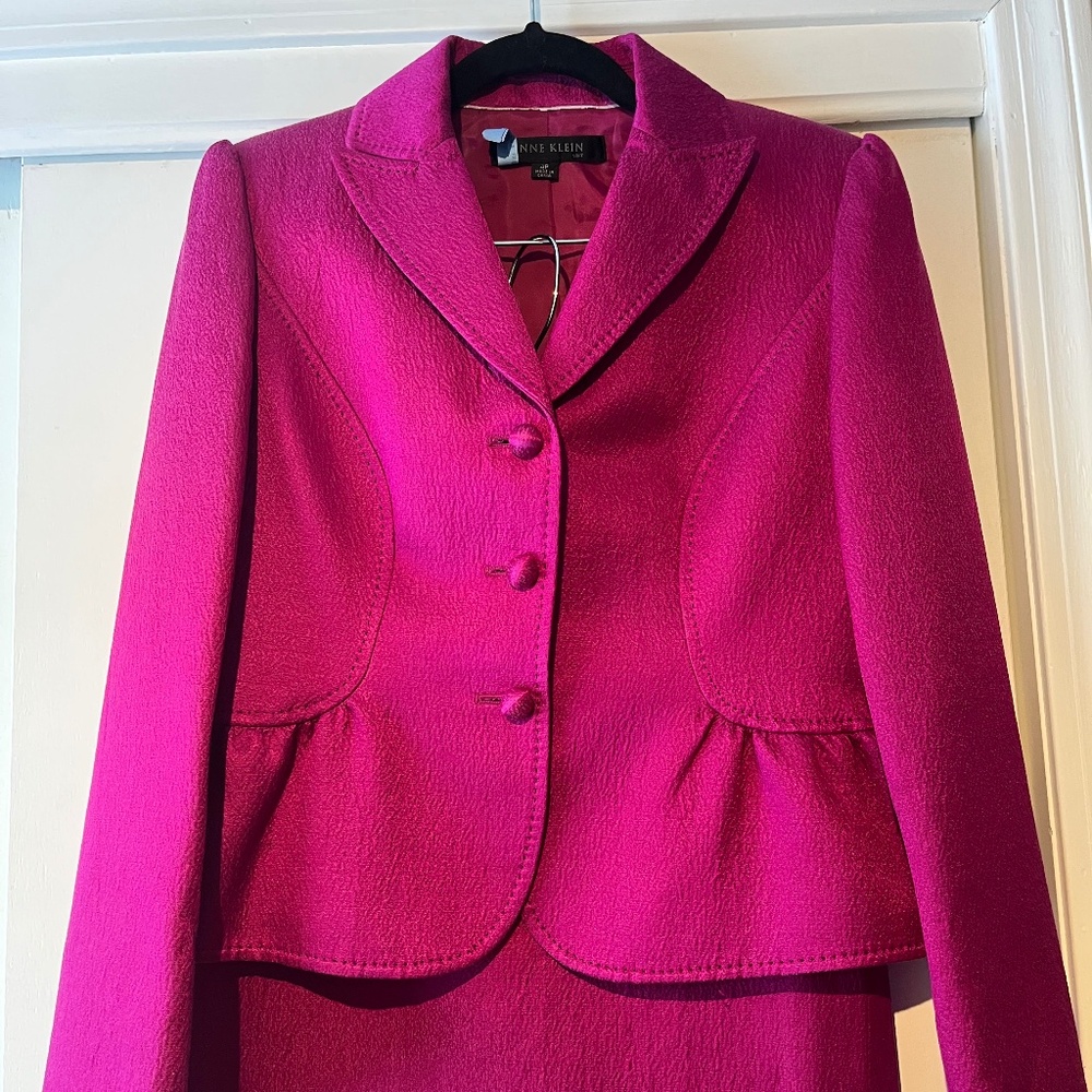 Anne Klein Skirt Suits